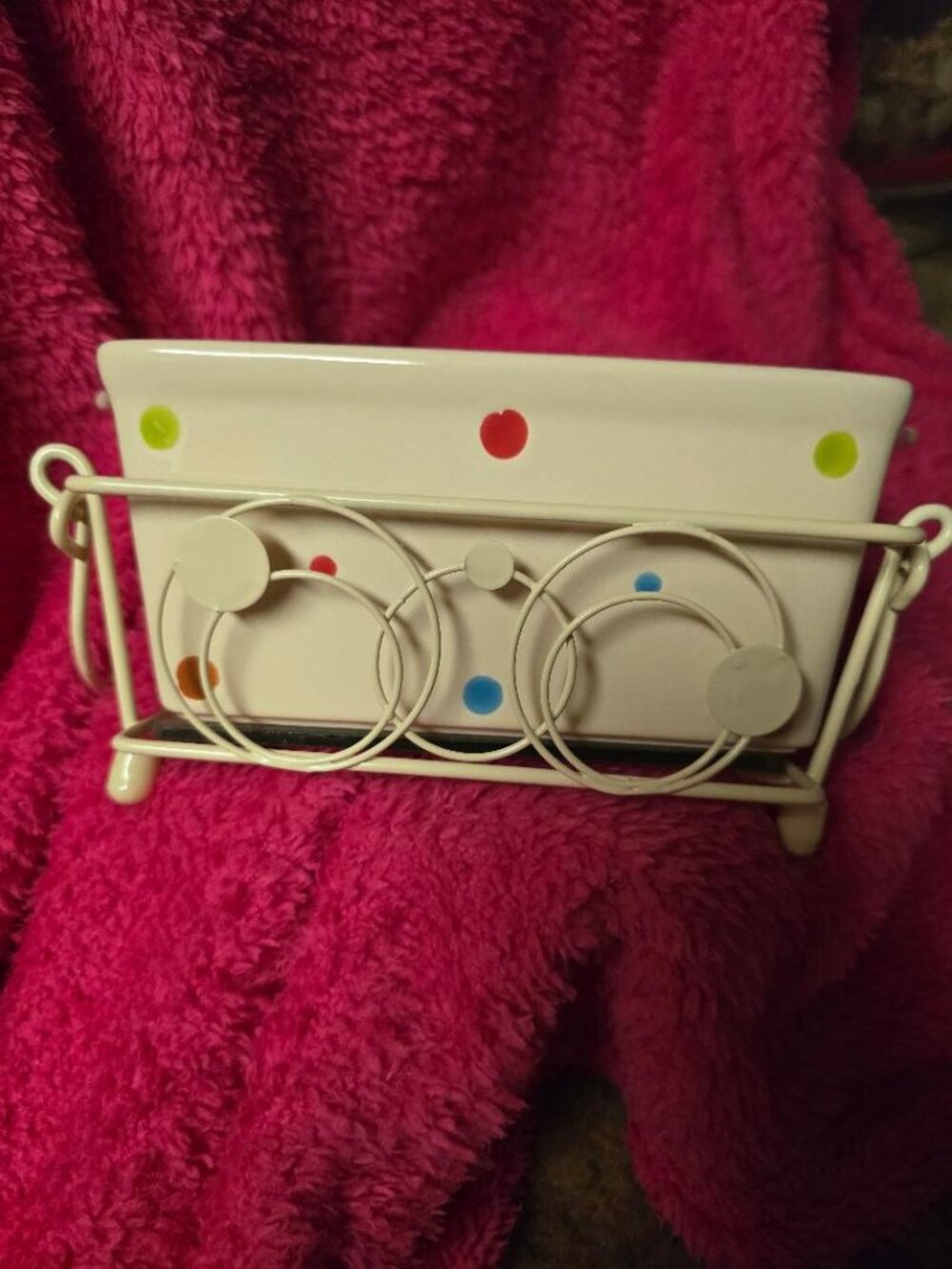 Temp-Tations by Tara White with Polka 1 Qt. Baking Dish Wire Rack & Trivet